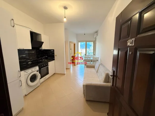 Radhime - Orikum, shitet apartament 1+1+Ballkon Kati 4, 53 m² 68.000 € (Orikum, Vlorë)