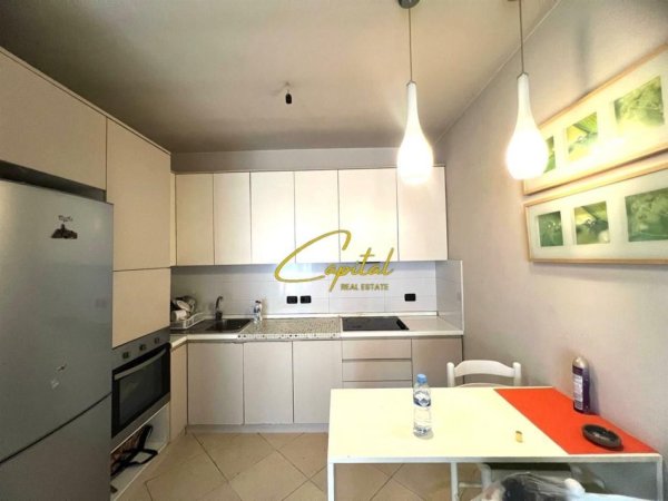 Tirane, jepet me qera apartament 2+1 Kati 6, 100 m² 430 € (ASTIR)