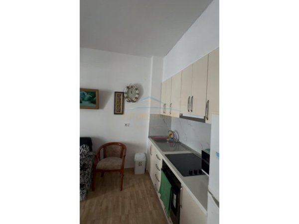 Qerret, shitet apartament 1+1+Ballkon Kati 2, 66 m² 99.000 € (Kavaje)