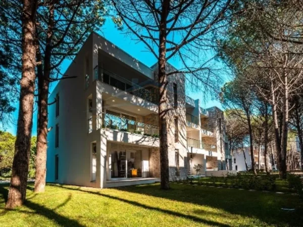 "San Pietro", Gjiri Lalezit, shitet apartament 2+1 Kati 2, 100 m² 315.000 € (Durres)