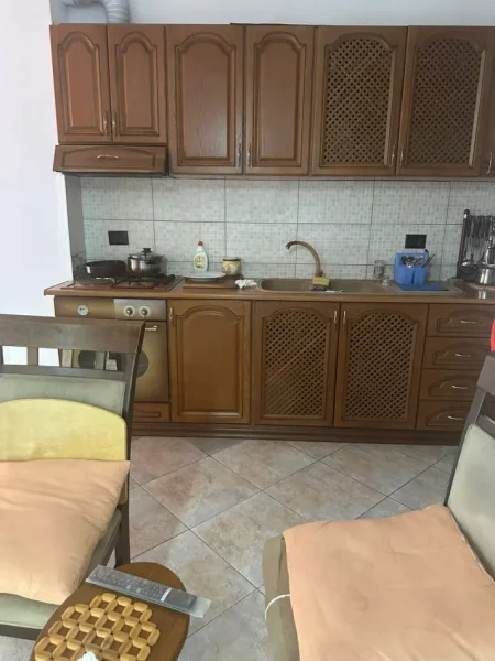 Durres, shitet apartament 2+1+Aneks+Ballkon Kati 3, 92 m² 110.000 € (Stacioni i Trenit)