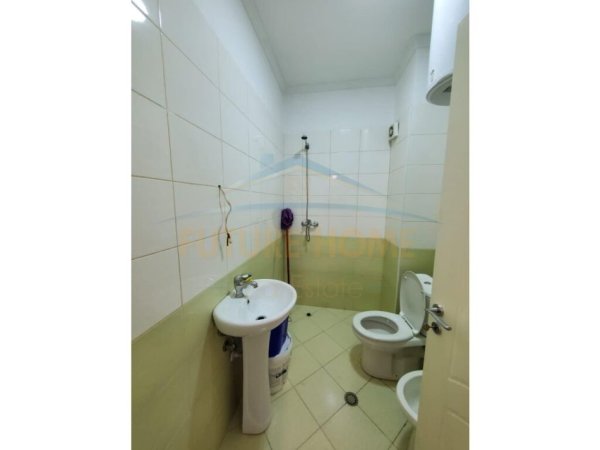 Tirane, shitet apartament 1+1 Kati 4, 50 m² 86.000 € 