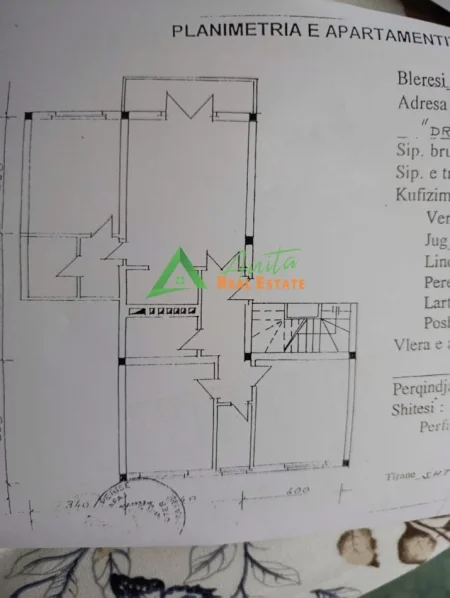 Tirane, shitet apartament 3+1+Ballkon Kati 3, 98 m² 178.000 € , Stacioni i Fundit i Tiranes se re