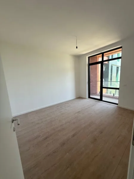 Tirane, shitet apartament 1+1 Kati 3, 78 m² 163.000 € (bulevardi i ri)