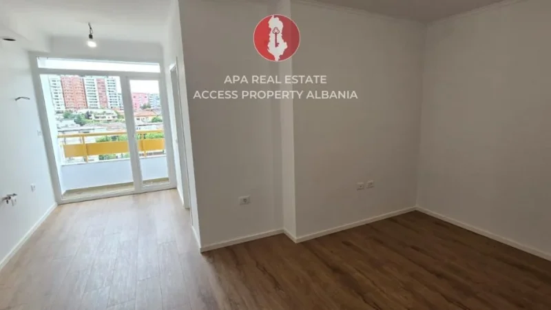 Tirane, shitet apartament 1+1+Ballkon Kati 7, 53 m² 115.000 € (Rr. Irfan Tomini – përballë Kompleksit Delijorgji, pranë Karburantit Kastrati)