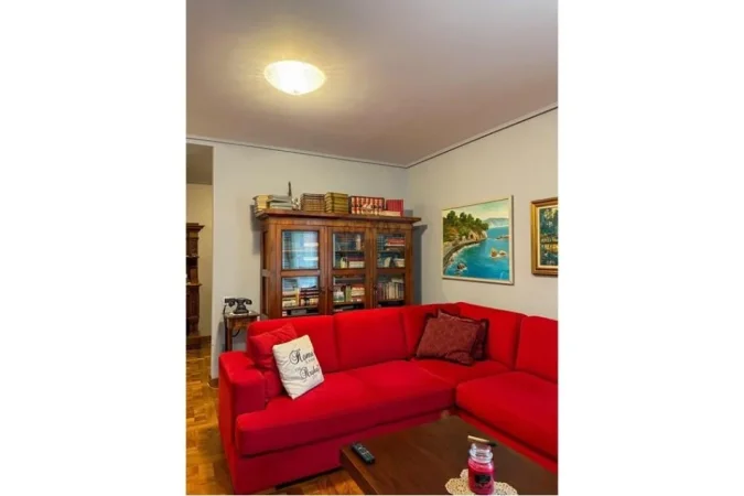 Tirane, jepet me qera 2+1 Kati 5, 1.500 € (Rruga Ismail Qemali)