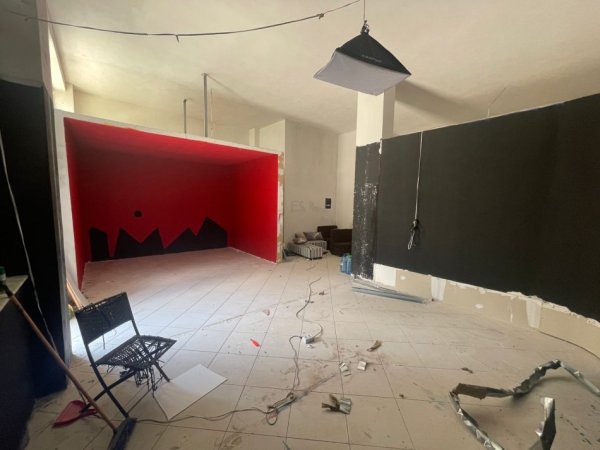 Tirane, shitet ambjent biznesi Kati 0, 80 m² 120.000 € (Rruga Fehim Ibrahimi Okazion Me Hipoteke)