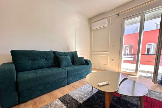 Me Qera: 1+1 & 1P.Parkimi - 📍Selite (Xhamia) E PaBanuar | 100% e Re | 550€/muaj