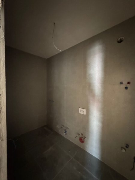 Tirane, shitet apartament 2+1+Ballkon Kati 7, 93 m² 93.000 € (Univers City Okazion 1000€/m2 Faze Perfundimi)