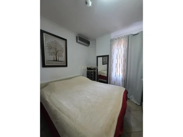 Tirane, shitet apartament 2+1+Ballkon Kati 5, 87 m² 185.000 €