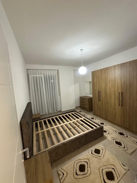 Tirane, jepet me qera apartament 2+1+Aneks+Ballkon , 69 m² 400 € (Astir , Kompleksi Jolla)