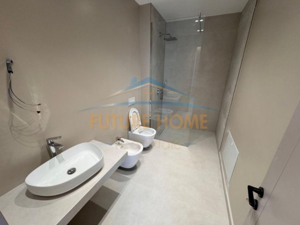 Tirane, shitet apartament 3+1 Kati 2, 13.986 m² 424.000 € (Rezidenca Forest, Liqeni I Thate)