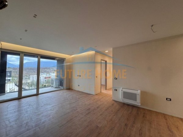 Tirane, shitet apartament 3+1 Kati 2, 13.986 m² 424.000 € (Rezidenca Forest, Liqeni I Thate)
