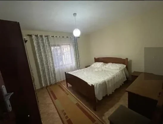 Tirane, jepet me qera apartament 2+1 Kati 1, 70 m² 450 € (Don Bosko)