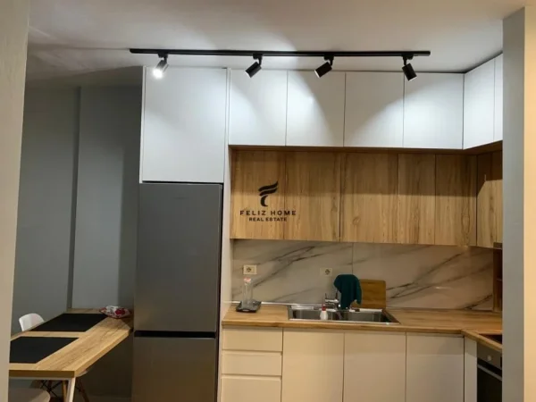 Tirane, shitet apartament 1+1+Ballkon Kati 2, 64 m² 105.000 € (ASTIR)