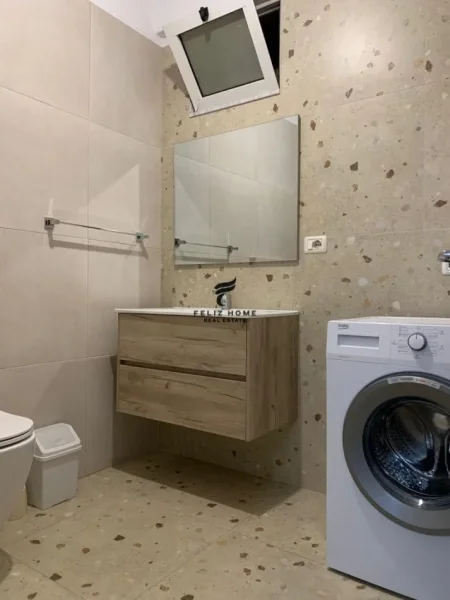 Tirane, shitet apartament 1+1+Ballkon Kati 2, 64 m² 105.000 € (ASTIR)