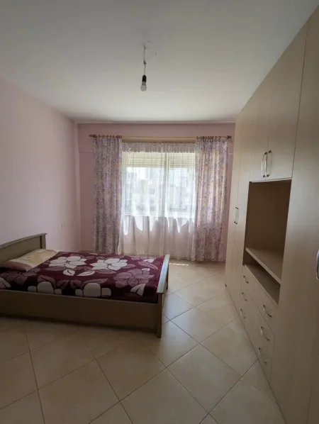 Tirane, jepet me qera apartament 2+1 Kati 2, 124 m² 650 € (Vizion Plus)