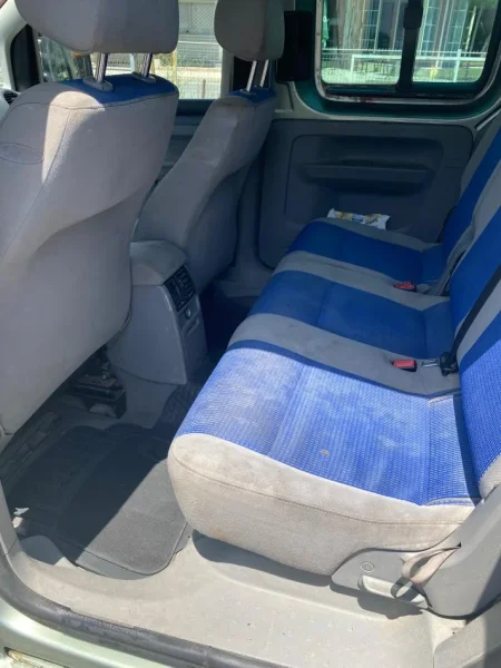 Lezhe, shitet makine Volkswagen Caddy 2004 Nafte, ulliri manuale Kondicioner 293.000 km 5.500 €