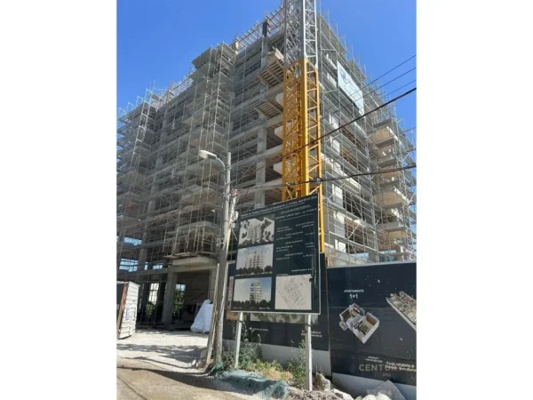 Tirane, shitet apartament 1+1 Kati 3, 66 m² 109.000 € (Rruga Stavri Themeli)