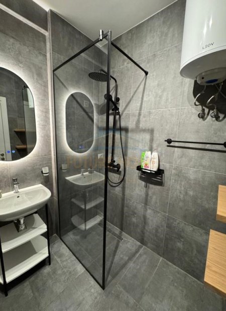 Tirane, shitet apartament 2+1 Kati 6, 97 m² 260.000 € (Rruga e Dibres)