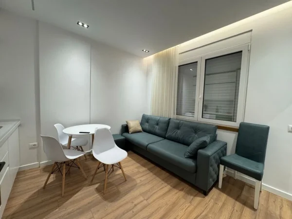 Tirane, jepet me qera apartament 1+1+Aneks+Ballkon Kati 7, 60 m² 650 € (Delijorgji)