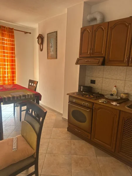 !Shitur! Durres, shitet apartament 2+1+Ballkon Kati 4, 92 m² 107.000 € (Ujesjellesi)