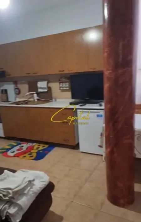 Tirane, jepet me qera apartament 1+1 Kati 5, 60 m² 500 € (BULEVARDI ZOGU I PARE)