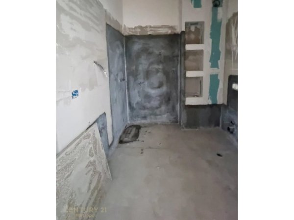 Tirane, shes apartament 1+1+Ballkon , 63 m² 170.000 € (Komuna e Parisit)