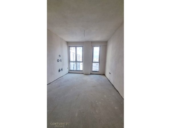 Tirane, shes apartament 1+1+Ballkon , 63 m² 170.000 € (Komuna e Parisit)
