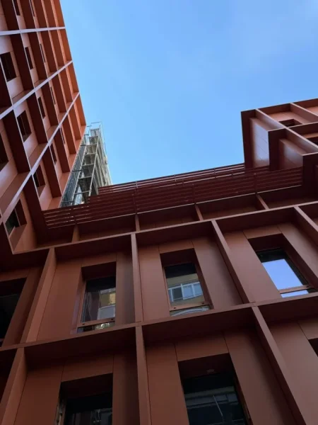 Tirane, shitet apartament 2+1 , 101 m² (Prane LSI)