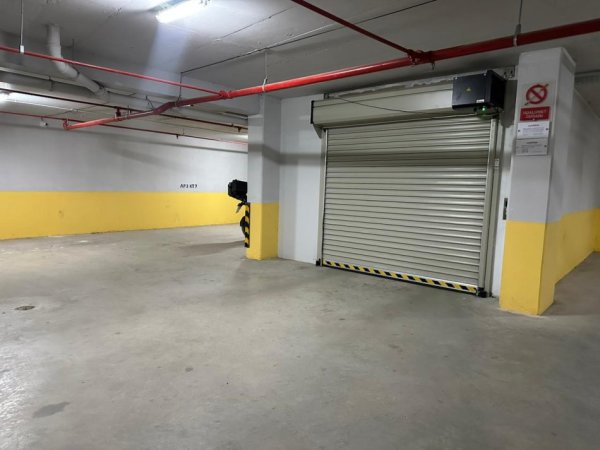 Tirane, shitet garazh | post parkimi Kati -1, 12 m² (Rruga Stavri Themeli)