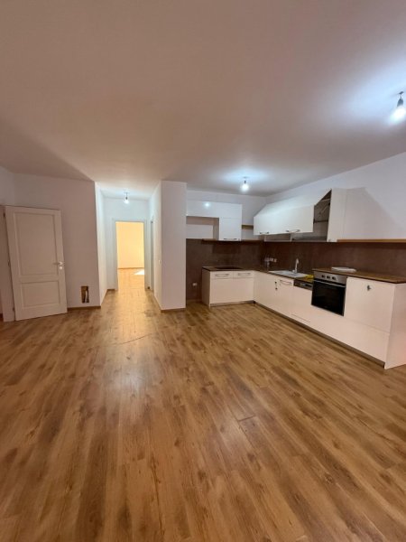 Jepet me qira apartament 2+1, Kompleksi Deliorgji