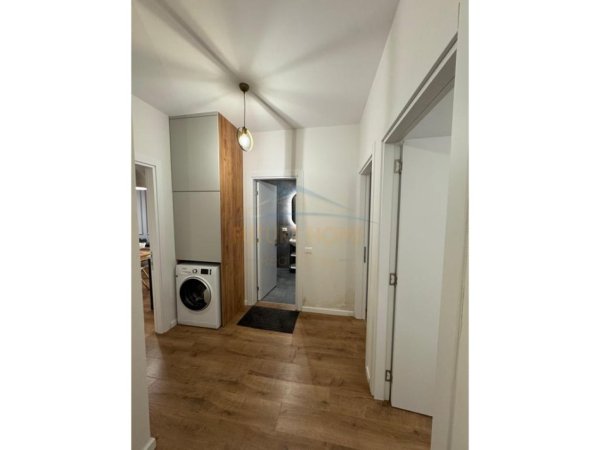 Tirane, shitet apartament 2+1 Kati 6, 97 m² 260.000 € 