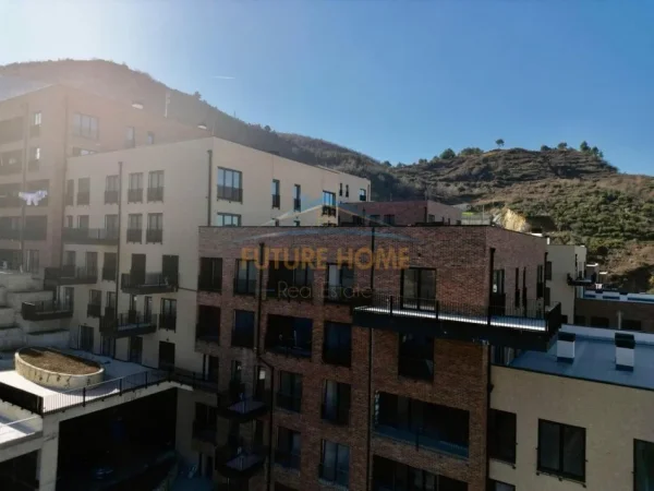 Tirane, shitet apartament 3+1+Verande Kati 3, 298 m² 300.000 € (Kodra e Diellit)