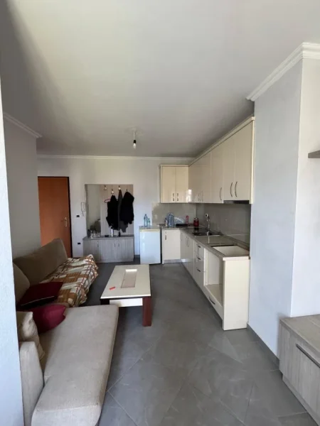 Tirane, shitet apartament 1+1 Kati 2, 47 m² 75.000 € (Astir, prane Viles L)