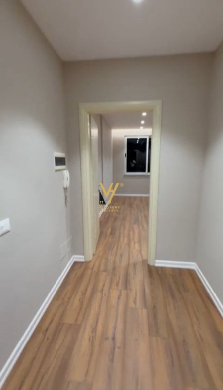 Tirane, shitet apartament 2+1+Ballkon Kati 9, 112 m² 150.000 € (UNAZA E RE)