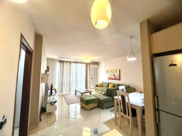 Tirane, jepet me qera apartament 2+1 Kati 6, 100 m² 480 € (Astir)