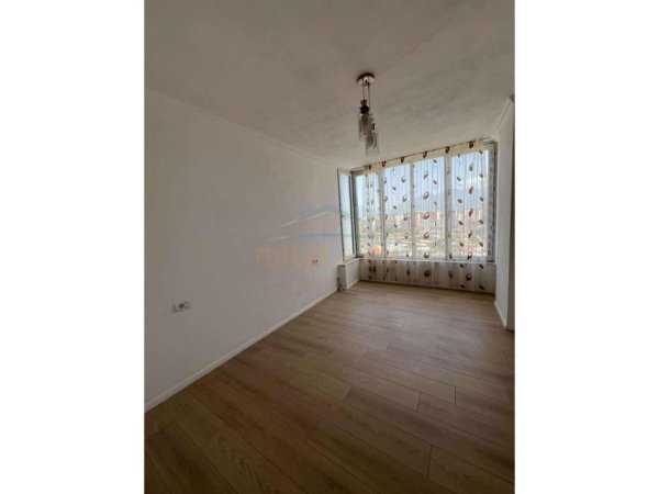 Tirane, shitet apartament 1+1 Kati 9, 65 m² 87.000 € 