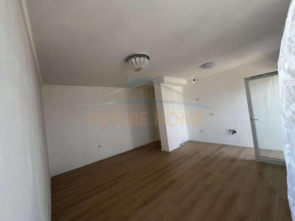 Tirane, shitet apartament 1+1 Kati 9, 65 m² 87.000 € 