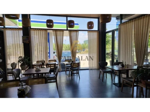 Tirane, shitet biznesi i lokalit, 200 m² 30.000 € (Mezez, Top Channel)