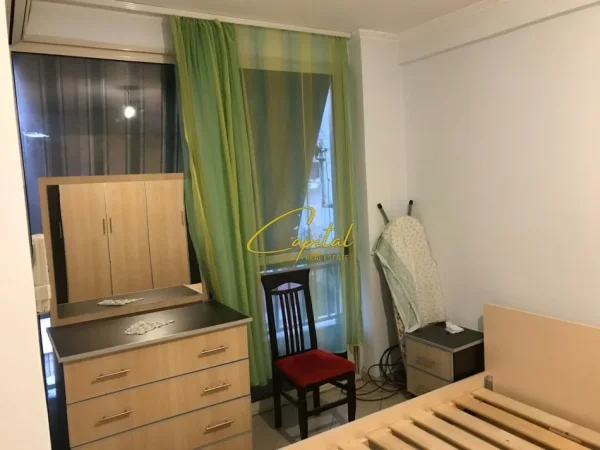 Tirane, jepet me qera apartament 1+1 Kati 6, 50 m² 500 € (21 DHEJTORI)