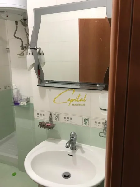 Tirane, jepet me qera apartament 1+1 Kati 6, 50 m² 500 € (21 DHEJTORI)