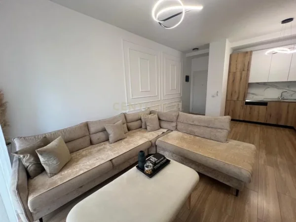 Tirane, jepet me qera apartament 2+1 Kati 5, 105 m² 600 € (Jordan Misja)