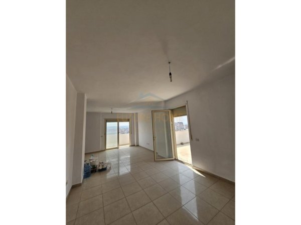 Durres, shes apartament 2+1+Ballkon Kati 10, 109 m² 200.000 € 