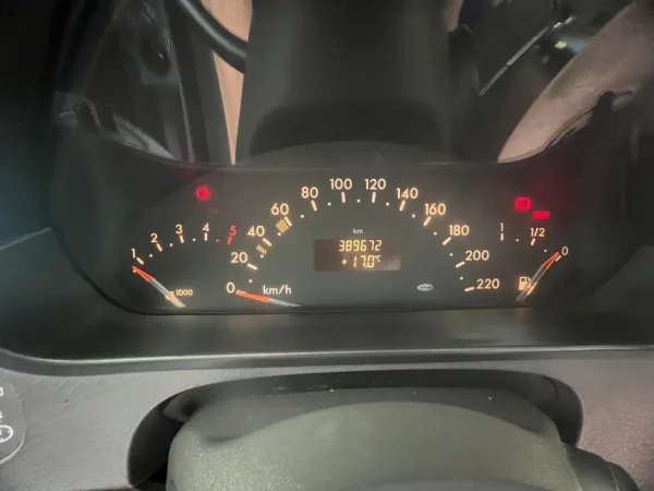 Durres, shes makine Mercedenz - Benz Aclass Nafte, e zeze manuale Kondicioner 388.000 km 1.300 €