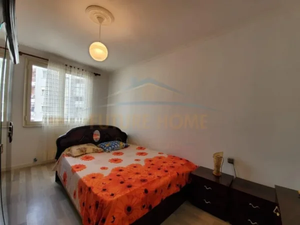 Tirane, shitet apartament 1+1 Kati 4, 50 m² 86.000 € (Unaza e re)