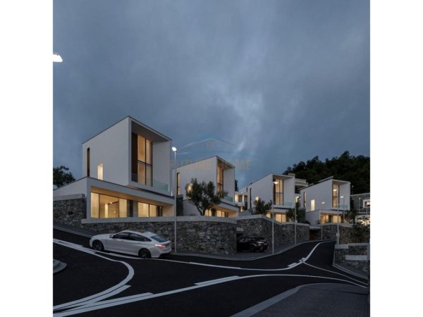 Tirane, shitet Vile Kati 0, 134 m² 94.537.400 € 