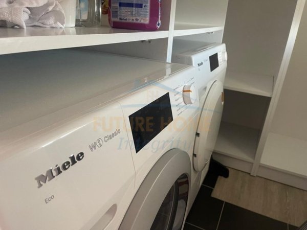 Tirane, jepet me qera apartament 2+1 Kati 6, 98 m² 650 € 
