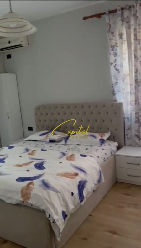 Tirane, jepet me qera apartament 2+1 Kati 3, 85 m² 800 € (VASIL SHANTO)