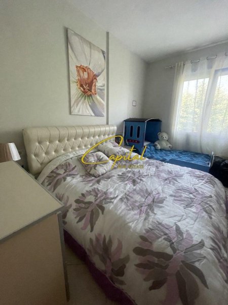 Tirane, jepet me qera apartament 1+1 Kati 2, 75 m² 400 € (FRESKU)